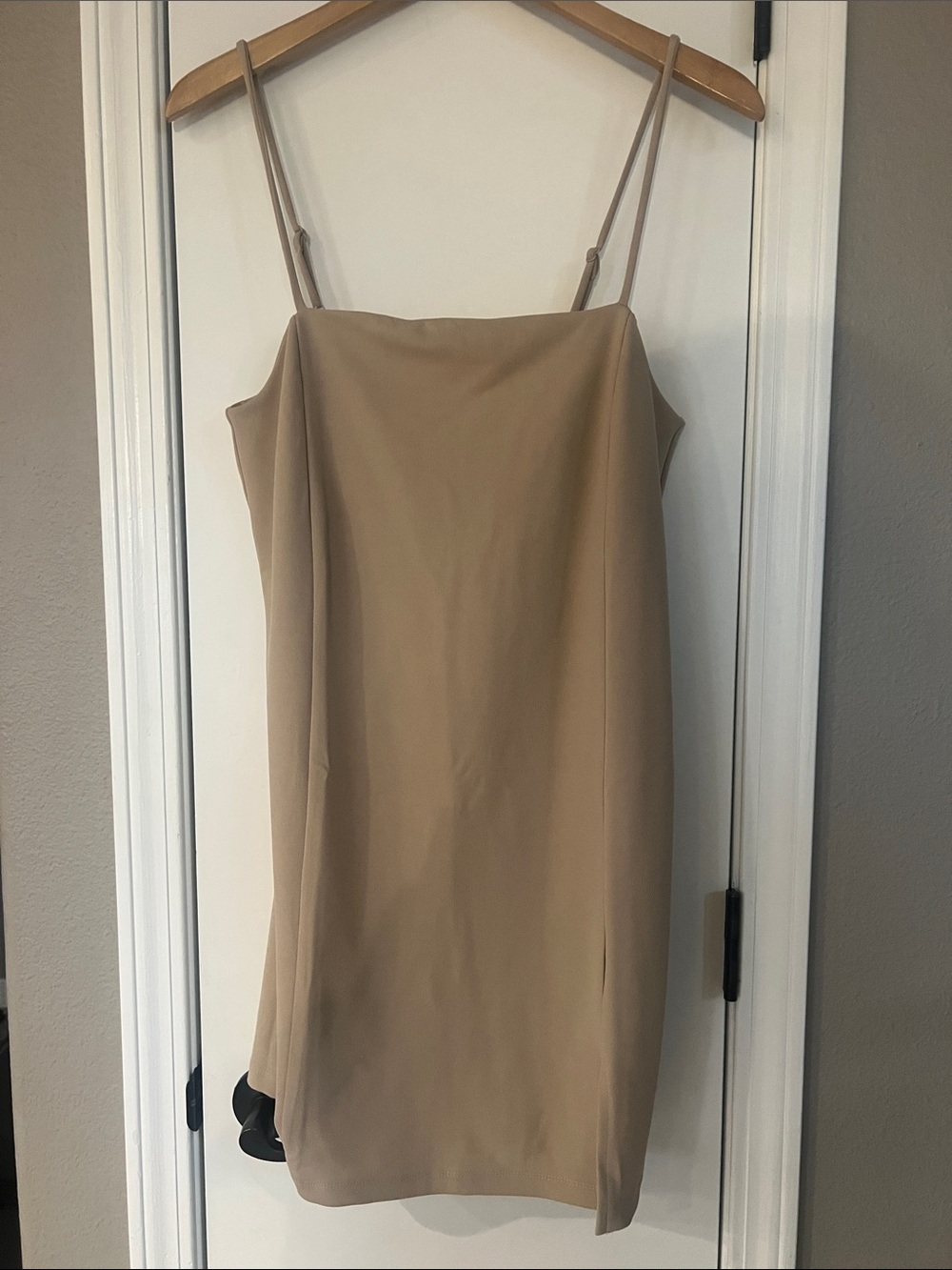 H&M Beige Spaghetti-Strap Slip Dress